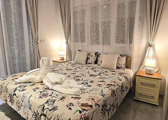 דירה First Line Vip Tree Bedrooms With Spectacular View בנידורם