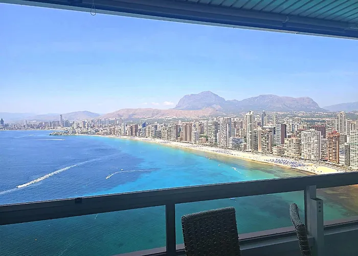 First Line Vip Tree Bedrooms With Spectacular View דירה בנידורם