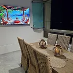 Appartement First Line Vip Tree Bedrooms With Spectacular View