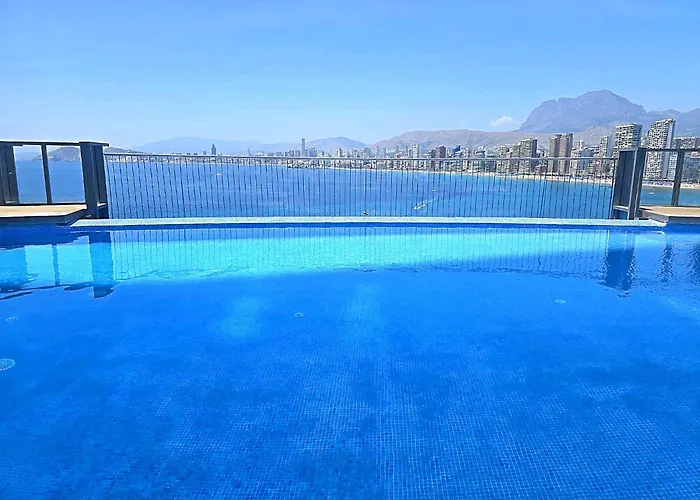 아파트 First Line Vip Tree Bedrooms With Spectacular View *